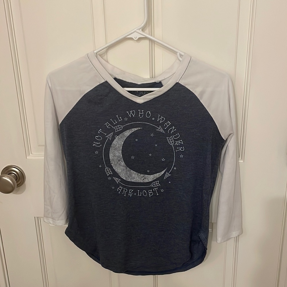 Quarter long sleeve